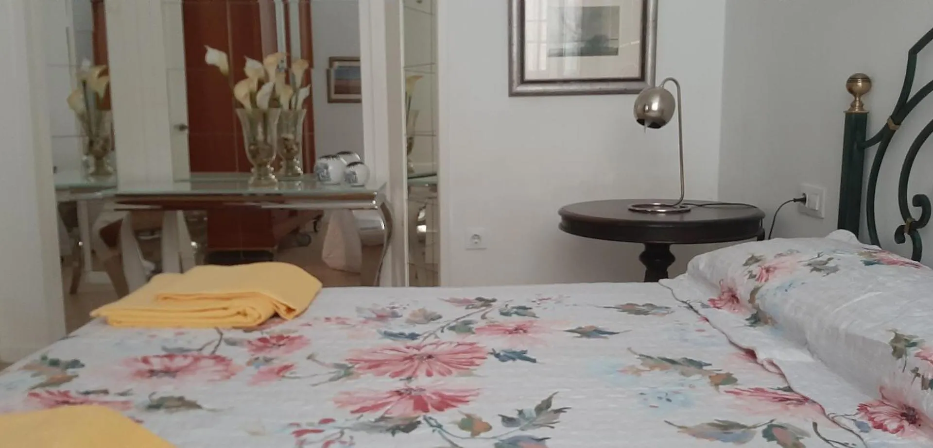 Apartamento Apto Patio Andaluz. Máximo Confort y Limpieza Cádiz